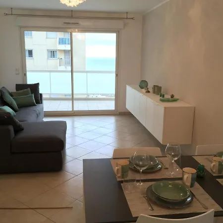 Delizioso Vista Mare E Monaco Босолей